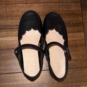 The Children's Place Black Scalloped Flats